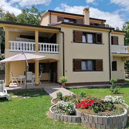 Apartman Lori Lovran Bagian luar foto